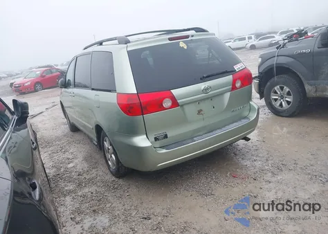 2006 Toyota Sienna Le z USA, uszkodzony, nr VIN 5TDZA23C16S509168